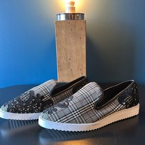Karl Lagerfeld Paris Slip-Ons
